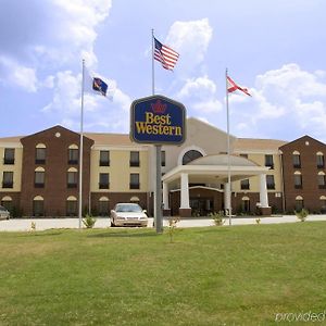 Best Western Plus Bass Hotel & Suites